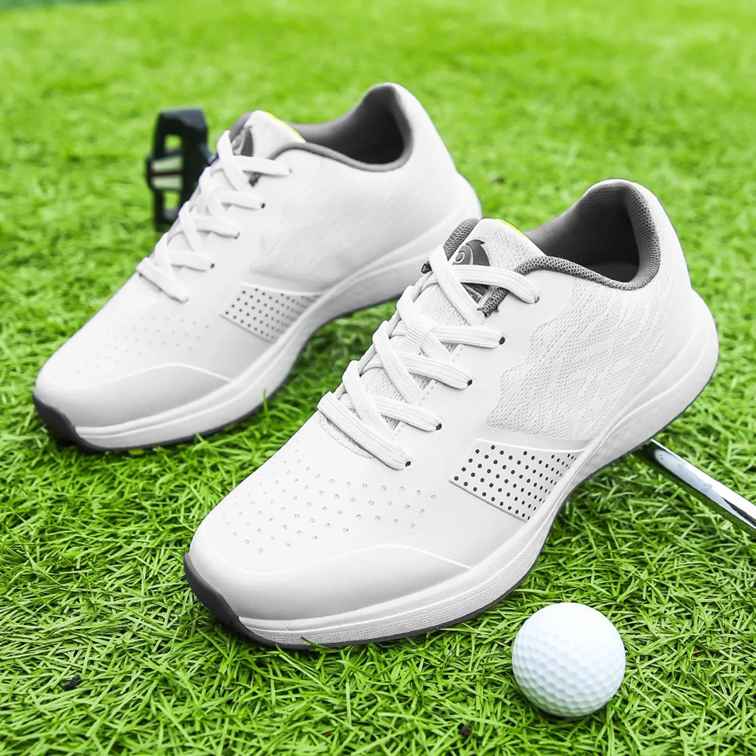 Golf Shoes Men Professional Golf Wears Breathable Spikeless Golfers Sneakers Anti Slip Walking Footwears